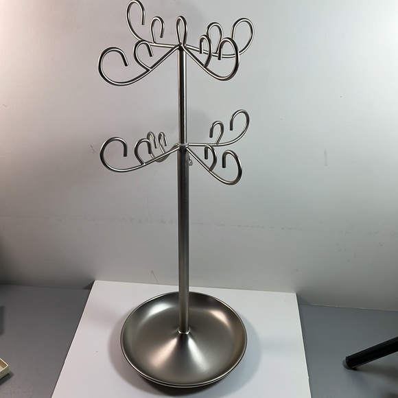 Umbra design Joel Yatscoff silver color metal jewelry display organizer holder - Picture 9 of 9